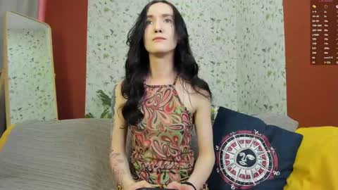 Snapshot of lovely_lo chatting on 06-04-26, 01:28 lovely_lo online show from 06-04-26, 01:28