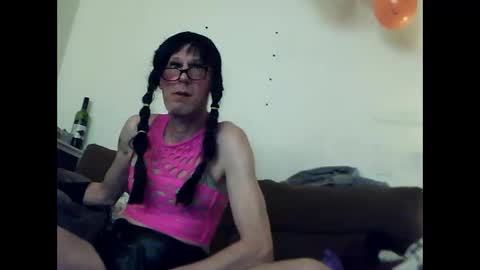 mooie man online show from 12-14-25, 05:13