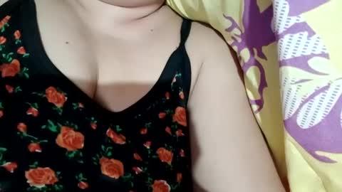 Snapshot of lovely_orchid chatting on 01-12-25, 08:57 lovely_orchid online show from 01-12-25, 08:57