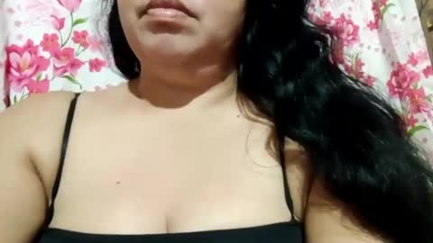 Snapshot of lovely_orchid chatting on 02-15-25, 01:27 lovely_orchid online show from 02-15-25, 01:27