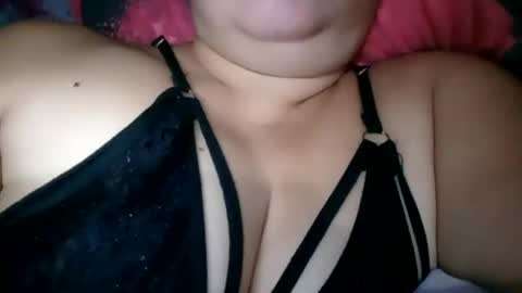 Snapshot of lovely_orchid chatting on 09-22-25, 01:46 lovely_orchid online show from 09-22-25, 01:46