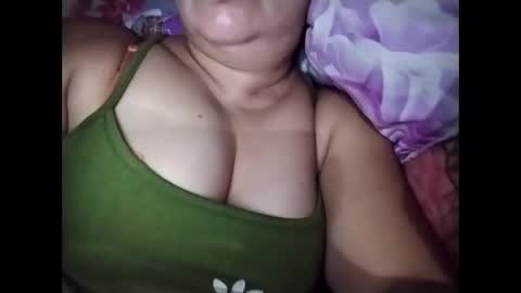 Snapshot of lovely_orchid chatting on 10-08-25, 09:51 lovely_orchid online show from 10-08-25, 09:51