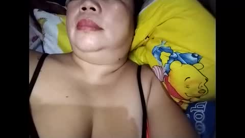 Snapshot of lovely_orchid chatting on 10-20-25, 01:44 lovely_orchid online show from 10-20-25, 01:44