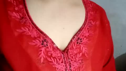 Snapshot of lovely_sweet_girl chatting on 02-05-25, 02:29 katrina follow me guys online show from 02-05-25, 02:29