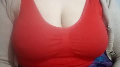 Snapshot of lovely_sweet_girl chatting on 02-23-25, 10:20 katrina follow me guys online show from 02-23-25, 10:20