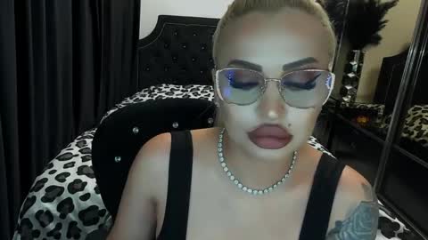PrAllinXXXa online show from 05-22-26, 10:37