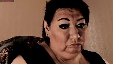 Snapshot of lovelyboobsx chatting on 05-06-26, 05:03 Anelana online show from 05-06-26, 05:03