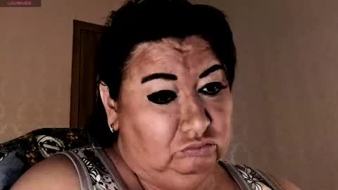 Snapshot of lovelyboobsx chatting on 05-14-26, 02:18 Anelana online show from 05-14-26, 02:18