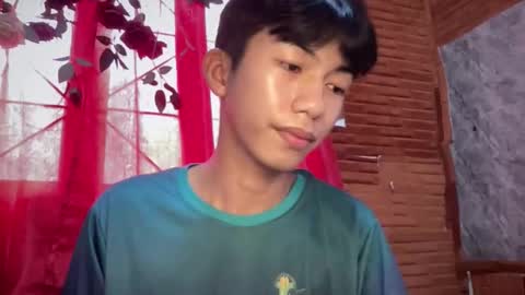 lovelyboy_jm online show from 05-15-26, 11:01
