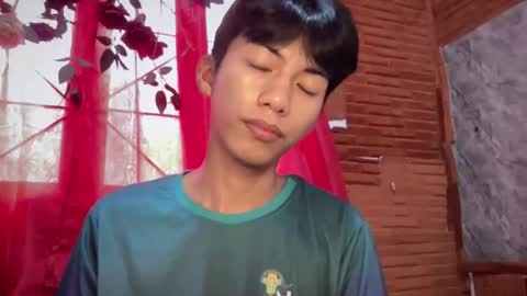 lovelyboy_jm online show from 05-15-26, 11:12