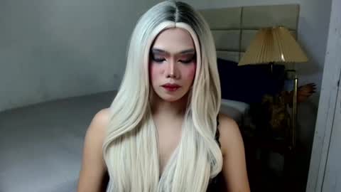 LOVELY CAREL 777 online show from 11-12-25, 08:04