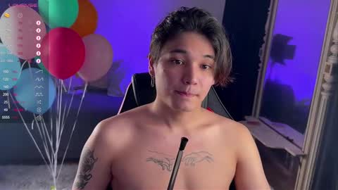 Snapshot of lovelydany3 chatting on 03-12-25, 12:10 lovelydany3 online show from 03-12-25, 12:10