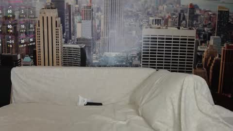 Snapshot of lovelydariss6 chatting on 02-25-25, 04:24 Dee online show from 02-25-25, 04:24