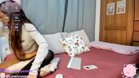   online show from 10-09-25, 02:53