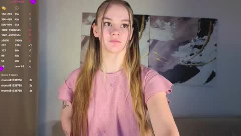 lovelygracee online show from 10-25-25, 01:40