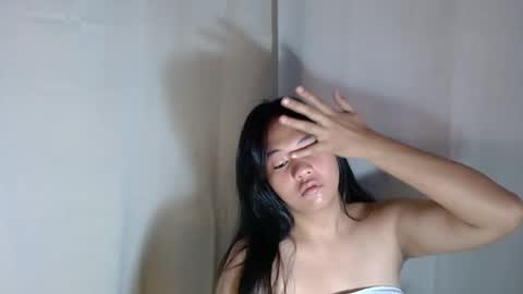 Kadita3 online show from 10-14-25, 01:17