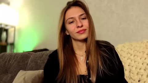 Snapshot of lovelykatea chatting on 10-22-25, 01:55 Kate only online show from 10-22-25, 01:55