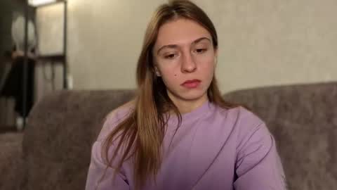 Snapshot of lovelykatea chatting on 11-15-25, 12:02 Kate only online show from 11-15-25, 12:02