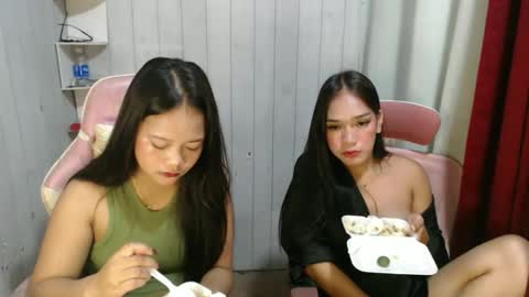 lovelykristelle online show from 11-08-25, 06:40