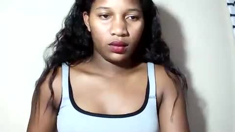 lovelylarra online show from 06-03-26, 06:24