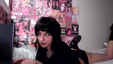 lovelyliliahxx online show from 11-30-25, 05:00