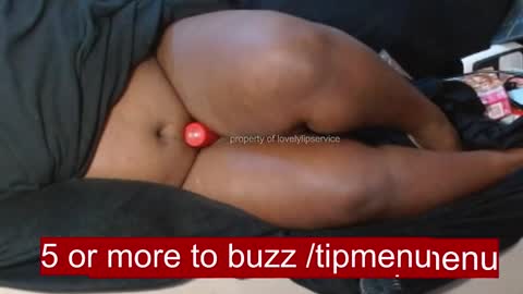 Snapshot of lovelylipservice chatting on 01-11-25, 05:51 Lovely online show from 01-11-25, 05:51