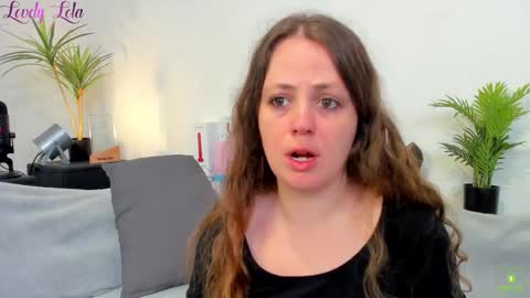 Snapshot of lovelylola_fr chatting on 10-05-25, 09:34 Lola online show from 10-05-25, 09:34