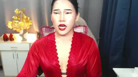 STWEET LINA online show from 02-02-25, 03:28