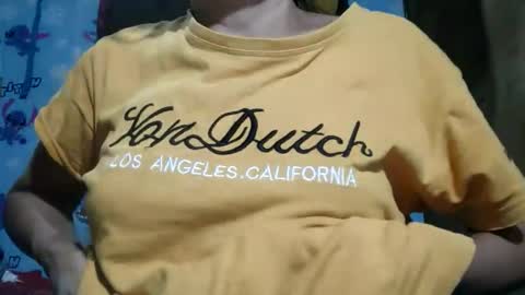 Snapshot of lovelysweetie4u chatting on 01-18-26, 03:38 eunice online show from 01-18-26, 03:38