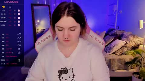 Julia  online show from 04-30-26, 08:09