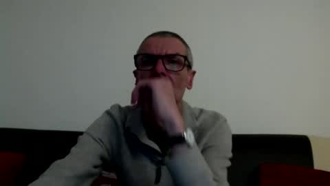 lovepvcearly50s online show from 01-26-25, 05:44