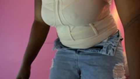 L O V E  online show from 11-27-25, 11:56