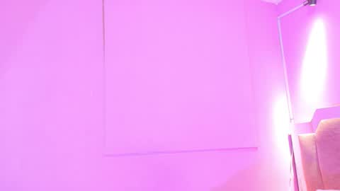 L O V E  online show from 03-01-26, 11:56