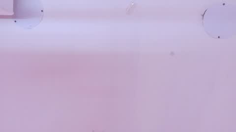 L O V E  online show from 04-25-26, 11:35