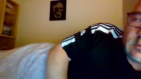 Snapshot of lover010983 chatting on 11-17-25, 05:13 lover010983 online show from 11-17-25, 05:13