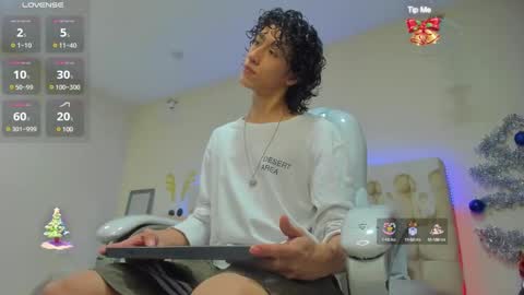 loverboy8_ online show from 01-03-25, 04:44