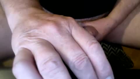 Snapshot of loverdoc chatting on 12-24-24, 03:58 Lovers 3 online show from 12-24-24, 03:58