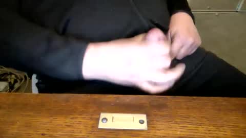 Snapshot of loverdoc chatting on 01-16-25, 11:27 Lovers 3 online show from 01-16-25, 11:27