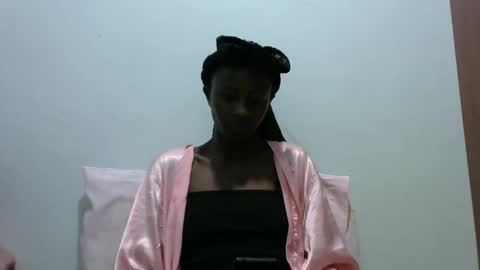 lovergal222 online show from 01-16-25, 06:59