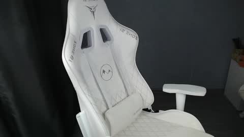 lovers613228 online show from 10-11-25, 06:39