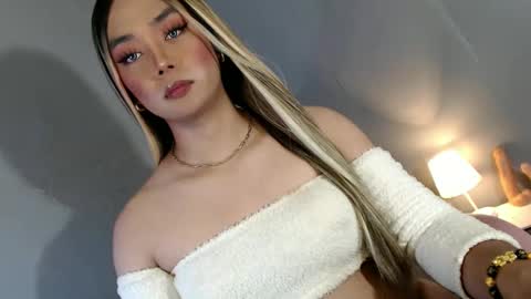 lovers moon22 online show from 01-04-25, 01:42