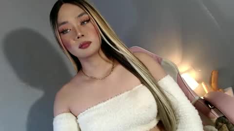 lovers moon22 online show from 01-11-25, 09:46