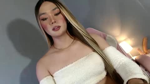 lovers moon22 online show from 01-14-25, 04:04