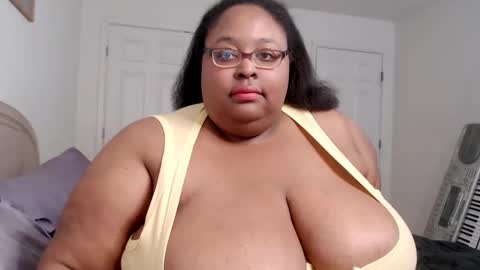 Alyson online show from 01-20-25, 01:28