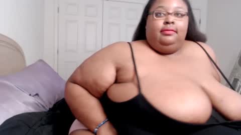 Alyson online show from 01-21-25, 01:39