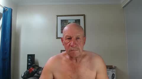 Lovesblackazz online show from 02-16-25, 06:54