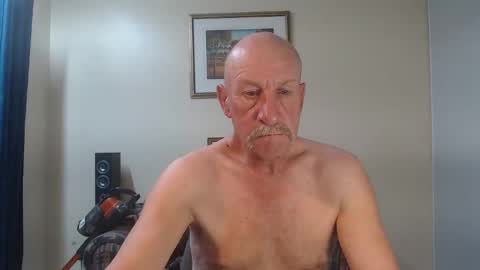 Lovesblackazz online show from 12-13-25, 10:26