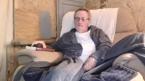 Snapshot of lovesex6565 chatting on 11-17-25, 01:50 just here to have fun and cum online show from 11-17-25, 01:50