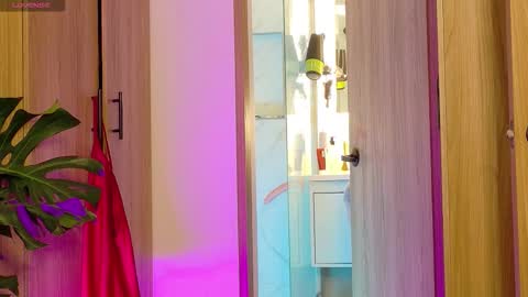 LovesKingdom online show from 02-07-26, 04:33