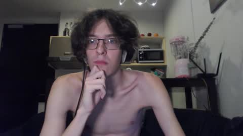 Snapshot of lovesomecookies chatting on 09-08-25, 04:17 LovesomeCookie online show from 09-08-25, 04:17